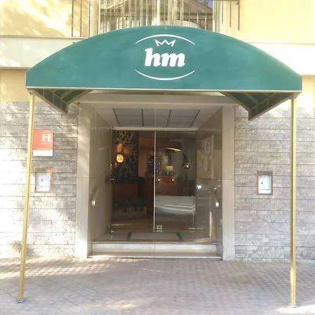 Moderne 2* מנטון